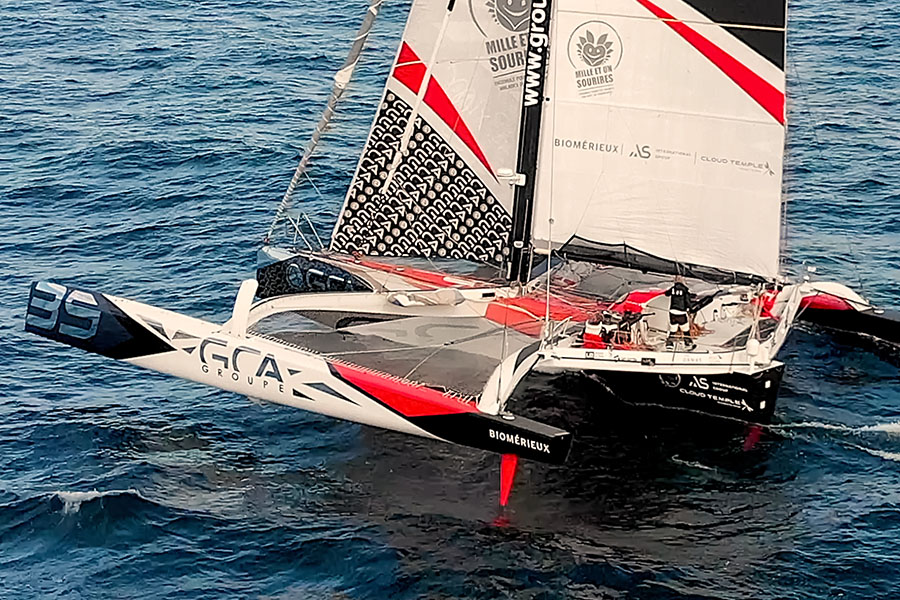 Bateau GCA-1001 Sourires